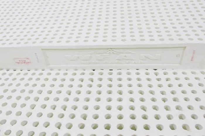 Cách giặt đệm cao su tổng hợp