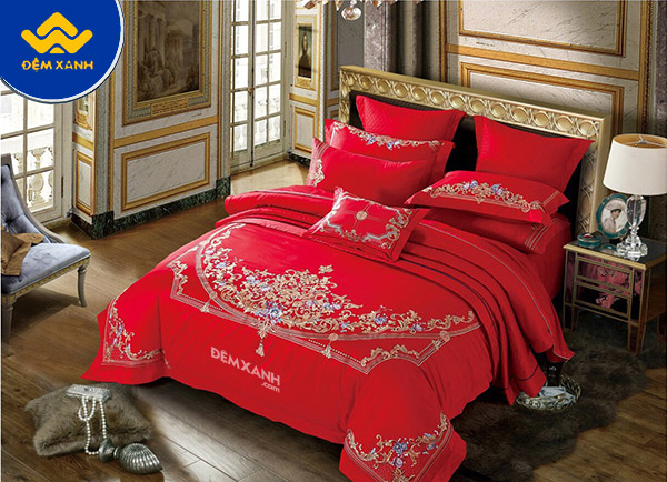 Người mệnh Hỏa nên chọn màu chăn ga gối đệm phong thủy nào?