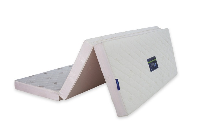 Đệm cao su Liên Á 1m4 giá bao nhiêu?