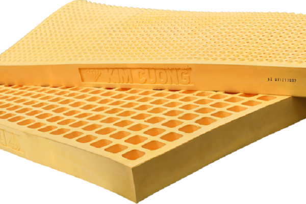 Đệm cao su Kim Cương 1m4 giá bao nhiêu?