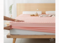 Thảm trải giường cao su non màu hồng