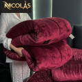 Chăn lông cừu Pháp Nicolas Luxury màu đỏ NCL2401-0