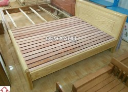  Giường gỗ sồi Nga 09 đục vát góc