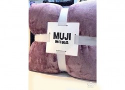 Chăn tuyết Muji nặng 1,6kg màu tím