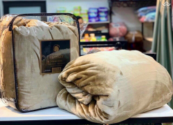 Chăn lông tuyết Blanket 2kg màu Be (cân VN thực tế 2kg)