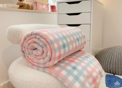 Chăn tuyết Hàn Quốc Soft 2kg kẻ hồng