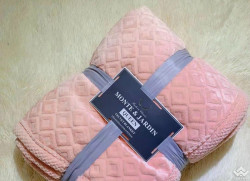Chăn tuyết đa sắc 2.5kg màu hồng nhạt