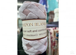 Chăn lông thỏ Pompon kẻ ô màu mã 05 màu nâu khói