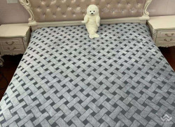 Chăn lông thỏ Pompon kẻ ô màu mã 06 màu xám đậm