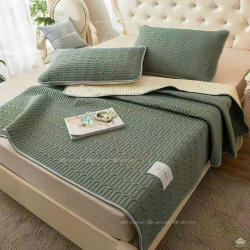 Chiếu điều hòa cao su non màu xanh rêu
