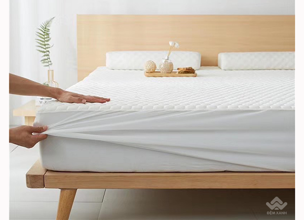 Thảm trải giường cao su non màu trắng | Đệm Xanh